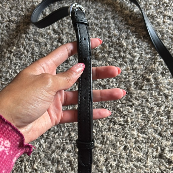 Calvin Klein crossbody purse - Picture 8 of 11